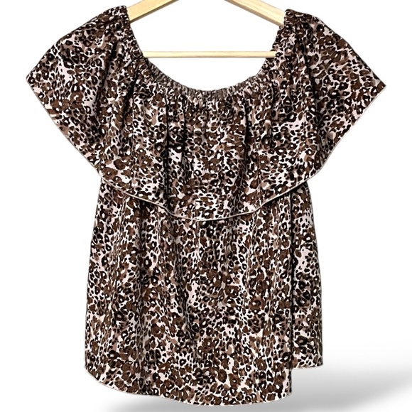 ARITZIA Wilfred Promener Off Shoulder Cropped Top Leopard Print US Sz S - Picture 3 of 10